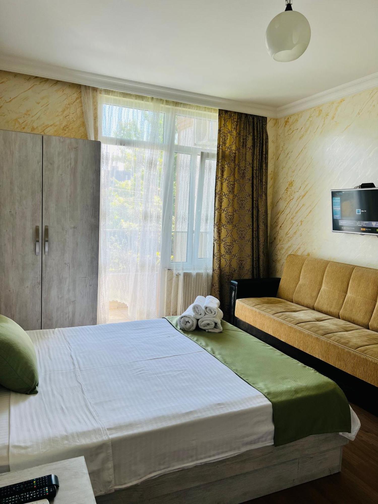 Apartments Nita Batumi Ngoại thất bức ảnh