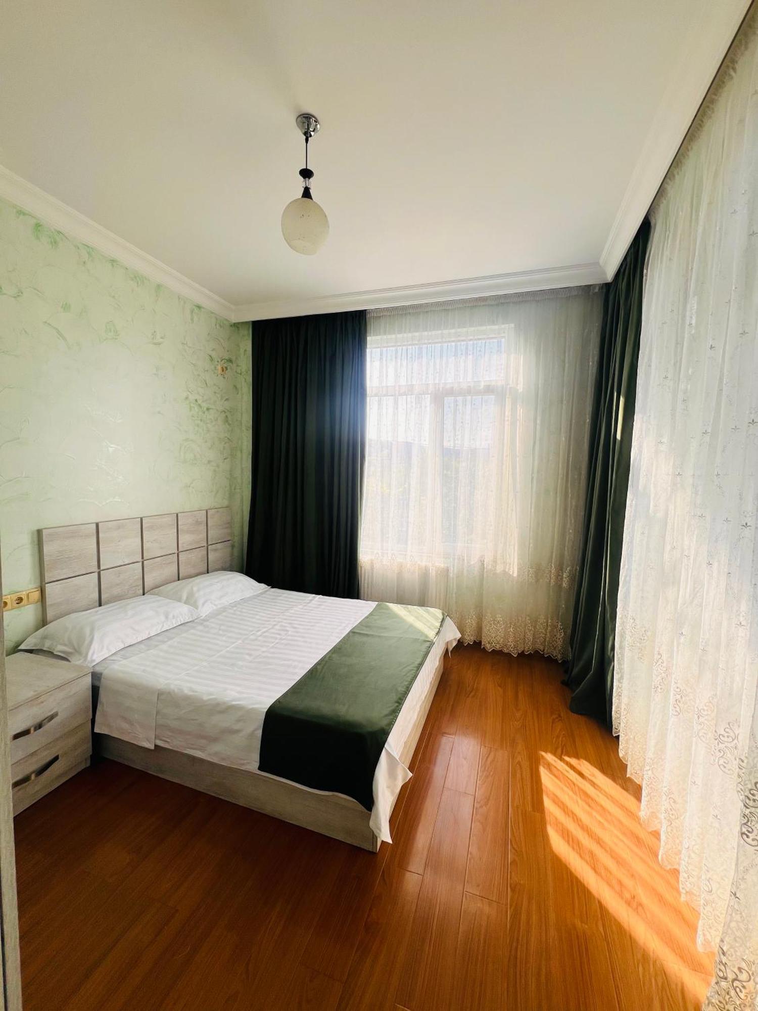Apartments Nita Batumi Ngoại thất bức ảnh