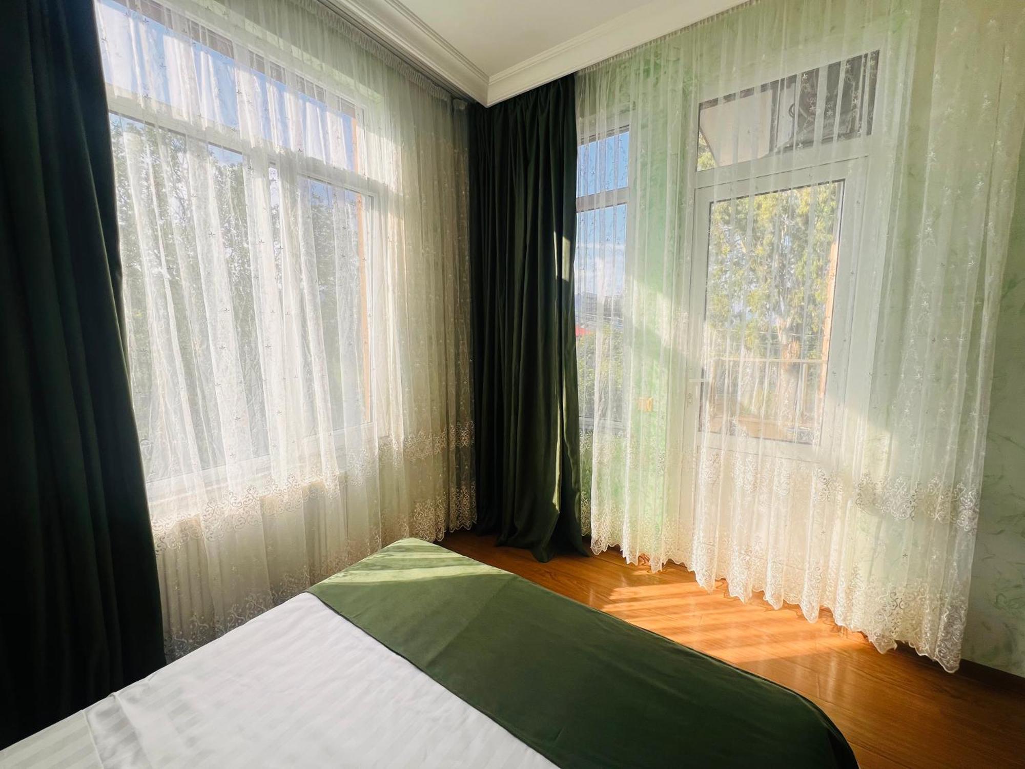 Apartments Nita Batumi Ngoại thất bức ảnh