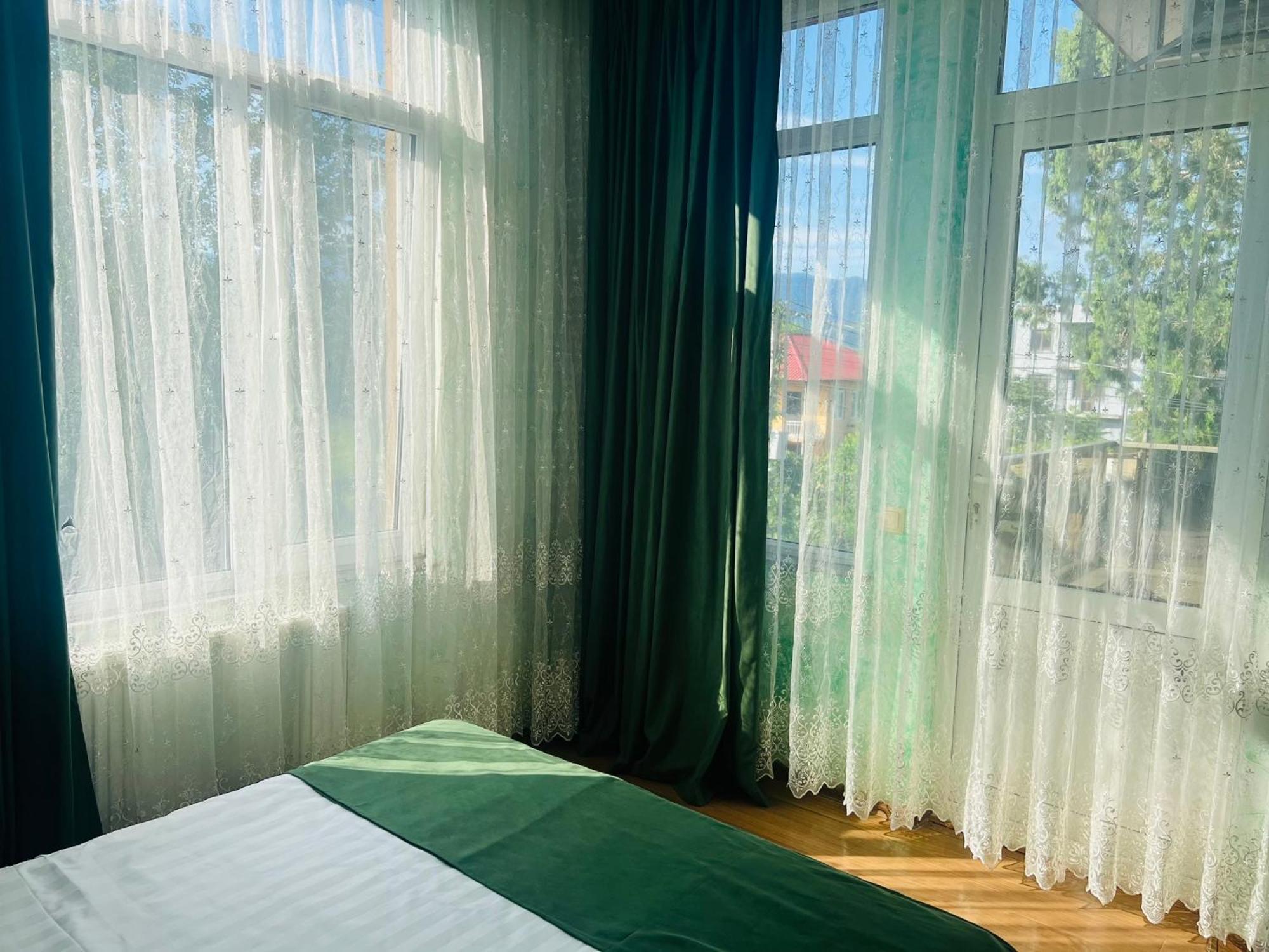Apartments Nita Batumi Ngoại thất bức ảnh